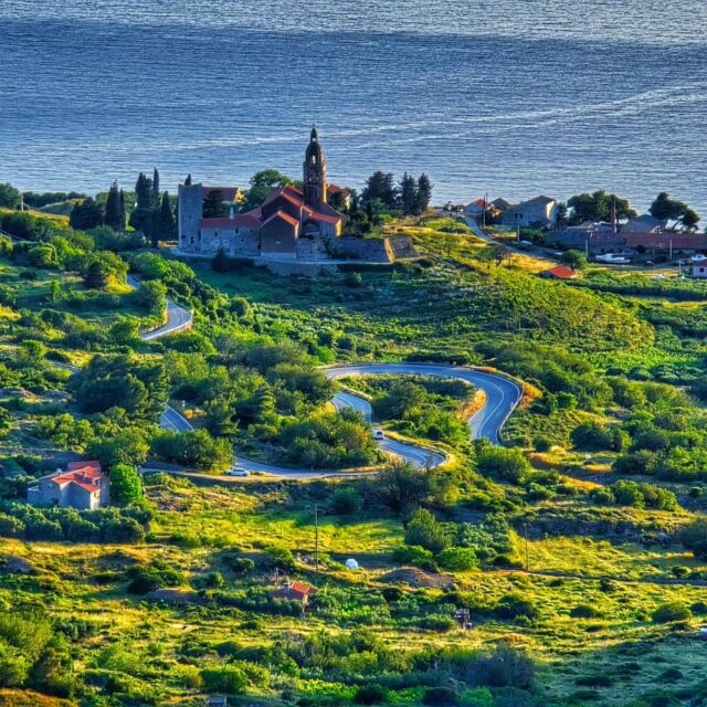 The beautiful Island of Viš.

#vis #croatia #landscape #wanderlust